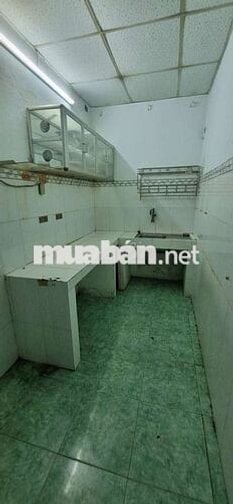 Nhà 4x14m có gác lửng, 2pn, 1wc đường 3m ấp 5xtt