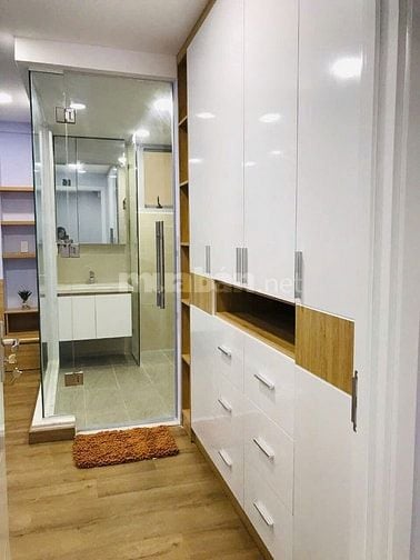 Bán / cho thuê căn hộ Scenic Valley 1, PMH, 3PN, 3 WC, DT 133m, giá rẻ