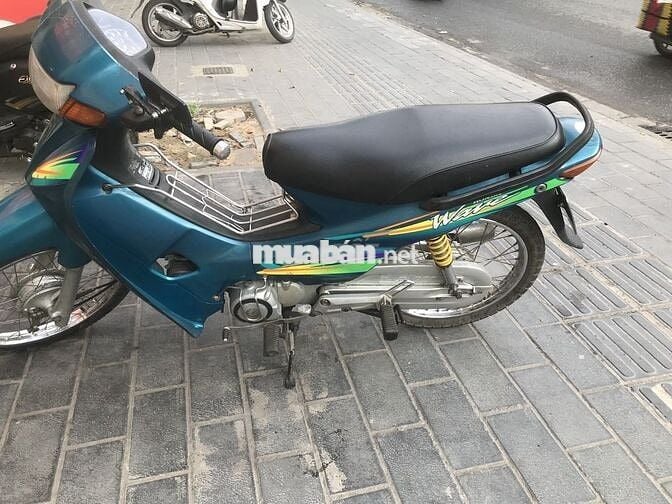 Xe máy Honda Wave Thái 100 màu xanh