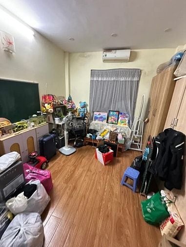 Bán gấp nhà phố Trung Kính ở ngay,  49m2, 4 tầng, giá 12.2 tỷ