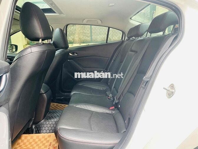 Mazda 3 2016 2.0 AT - 110000 km