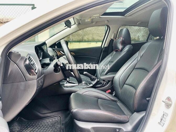 Mazda 3 2016 2.0 AT - 110000 km