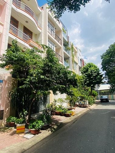 Chính chủ cho thuê nhà 590/F9 Cách mạng tháng 8