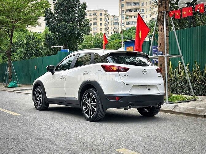 Mazda CX3 2025 Deluxe - 10000km