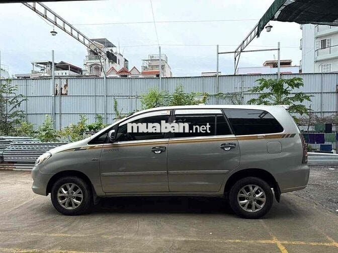 INNOVA 2.0E 2006 XE GIA ĐÌNH ,KO KINH DOANH