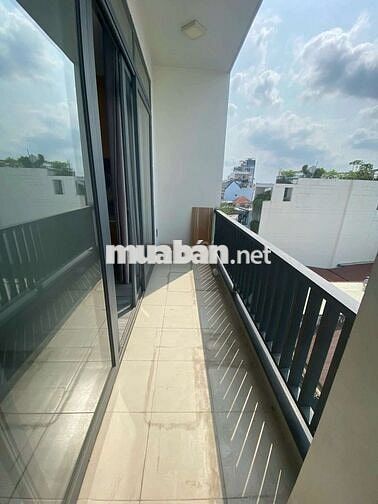 CĂN HỘ 2PN BAN CÔNG THỐNG NHẤT GẦN CHỢ HẠNH THÔNG TÂY SIÊU RỘNG