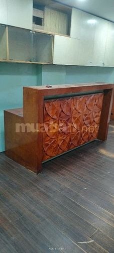 Thanh lý quầy lễ tân văn phòng, công ty, ...