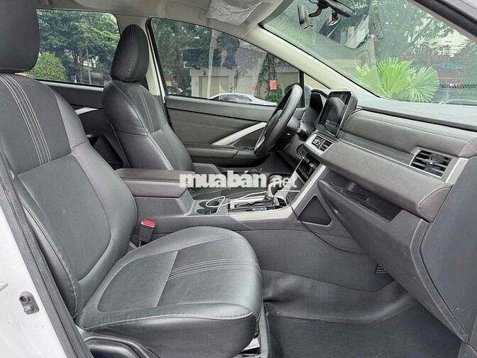 Mitsubishi Xpander 2024 Premium 1.5 AT - 34000 km