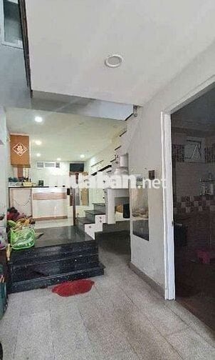 Cho thuê nhà 4 tầng 4×20 mặt tiền đường kinh doanh khu tên lửa