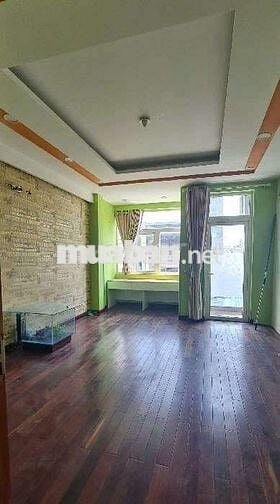 Cho thuê nhà 4 tầng 4×20 mặt tiền đường kinh doanh khu tên lửa