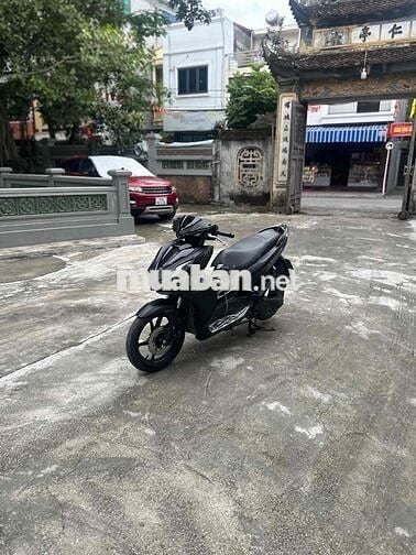Air Blade 2021 máy zin chính chủ - Odo hơn 1v