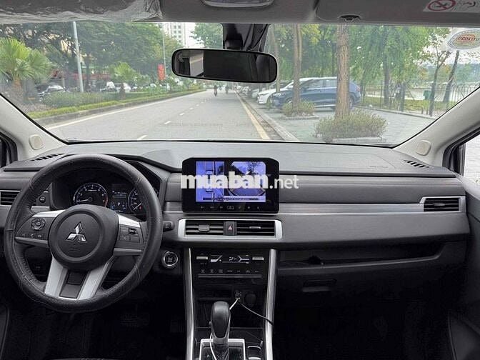 Mitsubishi Xpander 2024 Premium 1.5 AT - 34000 km