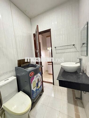 Phòng mới keng - Đối diện trường RMIT, gần TDTU NTTU, Lotte Mart, Vivo