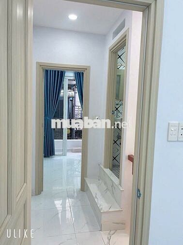 NHÀ ĐẸP LÊ VĂN QUỚI HẺM XE HƠI - GIÁ NHỈNH 3 TỈ