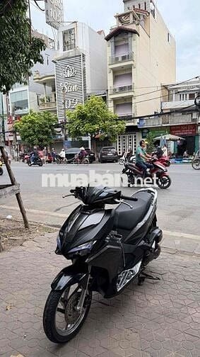 Bán xe AirBlade 2017 vào tên chính chủ.