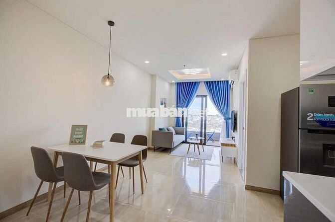 Trống sẵn căn hộ 2PN Chung cư Monarchy, Full nội thất, view sông Hàn