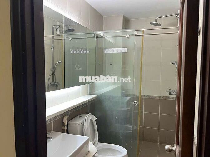 Nhà phố mới, thoáng, đẹp, 72m2, 2 phòng ngủ quận Tân Phú