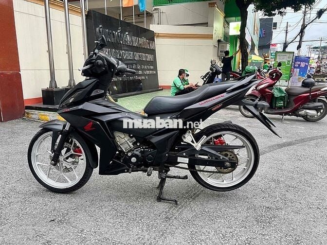 WINNER V1 máy zin đen nhám