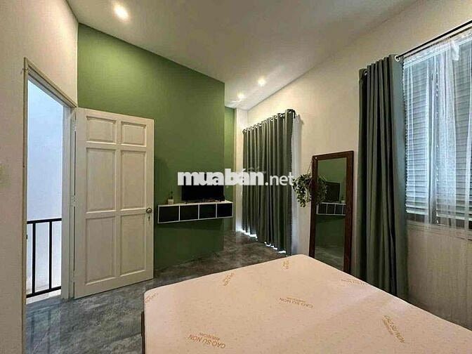 NHÀ ĐẦY ĐỦ NỘI THẤT NGAY TRUNG TÂM NINH KIỀU