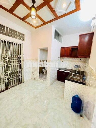 Cho thuê nhà hẻm hoàng quốc việt