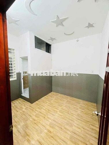 Cho thuê nhà hẻm hoàng quốc việt