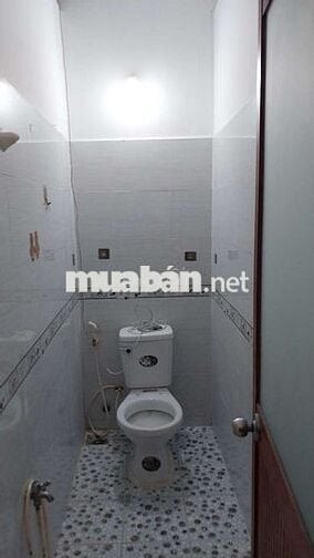 Nhà đường Phùng Tá Chu (Tên Lửa) P.An Lạc A 4x8.5 1lầu. 2P 3WC 3tỷ 550