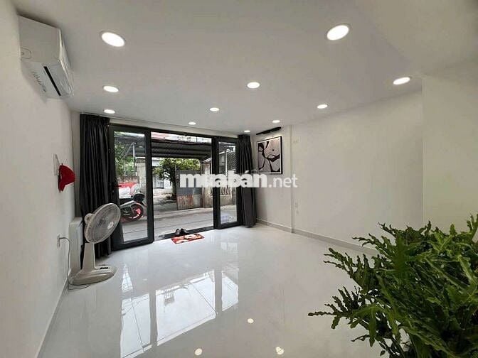 MT CĂN GÓC, ĐẸP 2 LẦU CÔ GIANG, PHÚ NHUẬN -GIÁ 3,39TỶ/ NGANG 4MXDÀI 6M