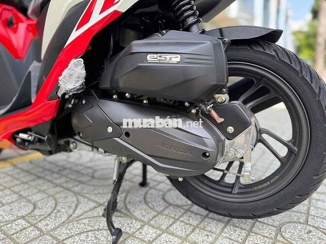 Vario 150 trắng đỏ đen hàng bỏ mẫu 2021