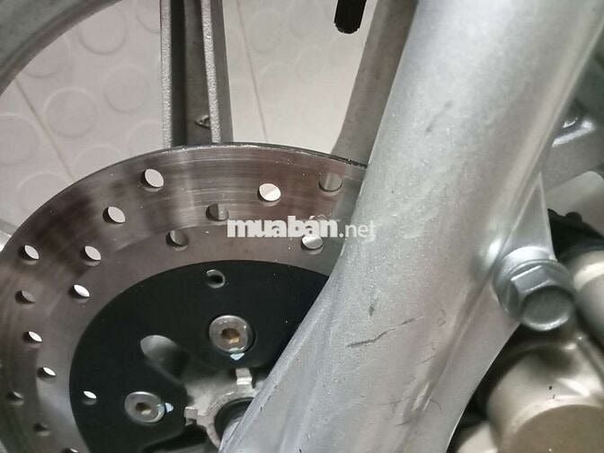 Xe đẹp nguyên zin, bán cho ai cần, k tiếp tin nhắn