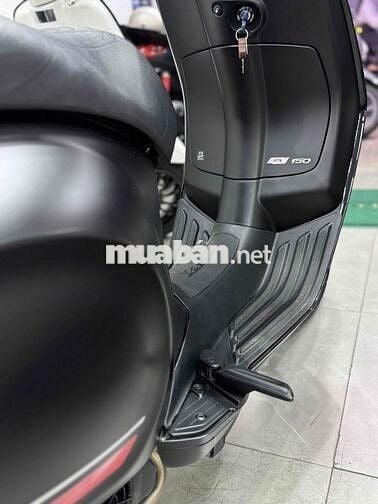 Vespa 150 ABS 2024  3k km  BSTP