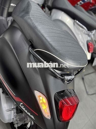 Vespa 150 ABS 2024  3k km  BSTP