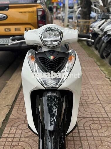 SH mòde 2023 ABS , chủ phố