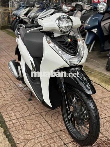 SH mòde 2023 ABS , chủ phố