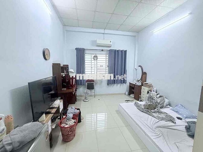 NHÀ 2 TẦNG - 62M2 - NGAY TÂN HOÀ ĐÔNG - HẺM XE HƠI - 62M2 - 4.95 TỶ