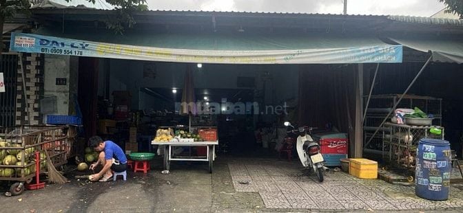 Cần sang cửa hàng bọc xốp gần chợ Mỹ Phước 1, Bến Cát, Bình Dương