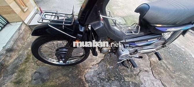 Xe Dream lun 1994 chính chù