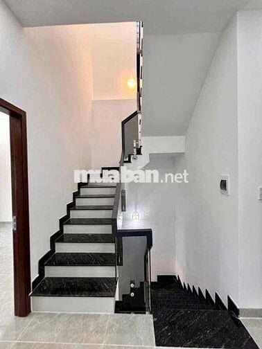 Nhà Phú Lợi Thủ Dầu Một Cũ. tặng Full nội thất i hình.6,5x18 thổ 80m