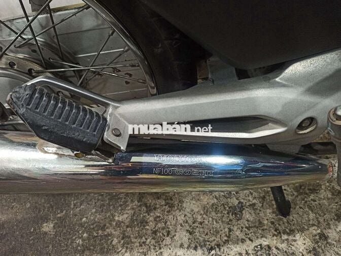 WAVE A100 2011 BSTP XE ZIN A- Z CHƯA RỚT ĐẦU NỒI.