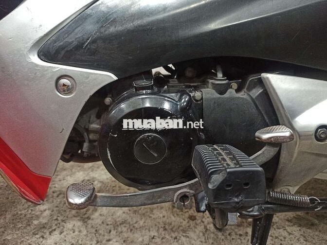 WAVE A100 2011 BSTP XE ZIN A- Z CHƯA RỚT ĐẦU NỒI.