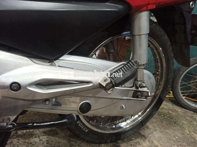 WAVE A100 2011 BSTP XE ZIN A- Z CHƯA RỚT ĐẦU NỒI.