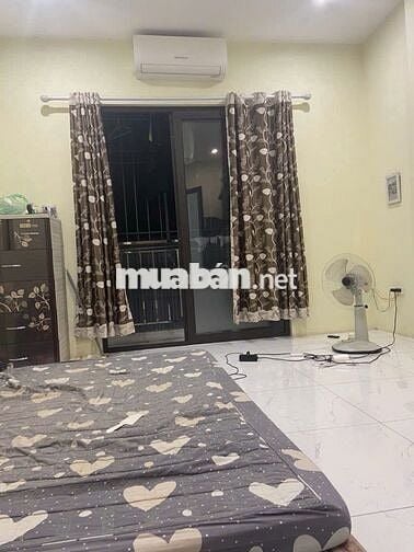 Bán nhà Tây hồ, dân xây 2 tầng, S 34m2, 2,45tỷ