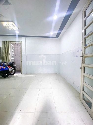 Bán HXH VF3 18m2 2 lầu nhĩnh 3 tỷ