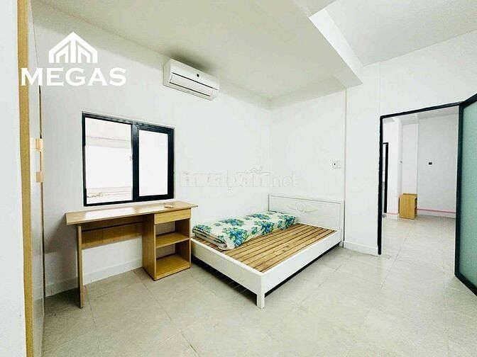 CĂN HỘ 1PN - SẴN NỘI THẤT ĐẦY ĐỦ - THANG MÁY - GẦN ĐẦM SEN