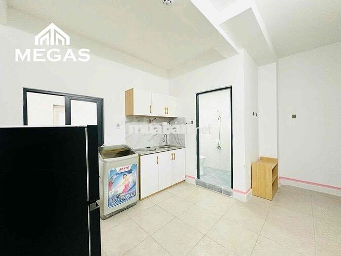 CĂN HỘ 1PN - SẴN NỘI THẤT ĐẦY ĐỦ - THANG MÁY - GẦN ĐẦM SEN