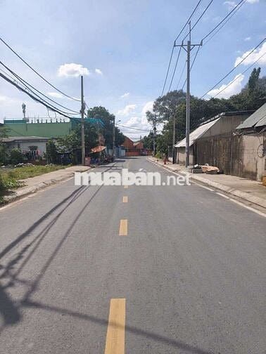 Chính Chủ - Bán nhà đường Lê Thị Lơ thông với song hành