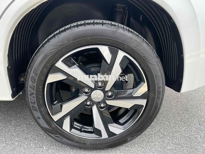 Xpander 2024 bản premium xe siêu mới