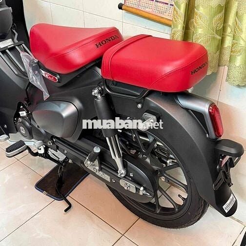 Super Cub 125 màu nhám đặc biệt 2025