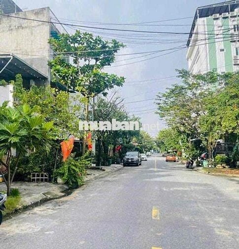 *** lô 100m hướng Đông Nam Quách Xân sát Bùi Tấn Diê