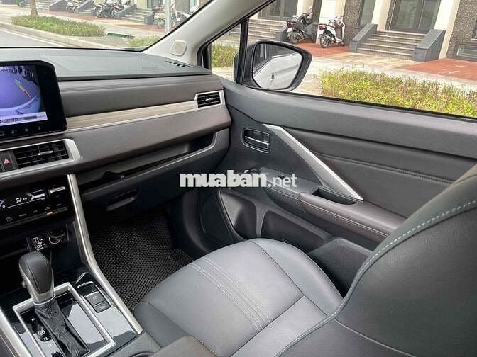 Xpander 2024 bản premium xe siêu mới