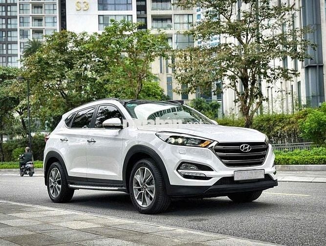 Huyndai Tucson 2.0 ATH đặc biệt -90000km